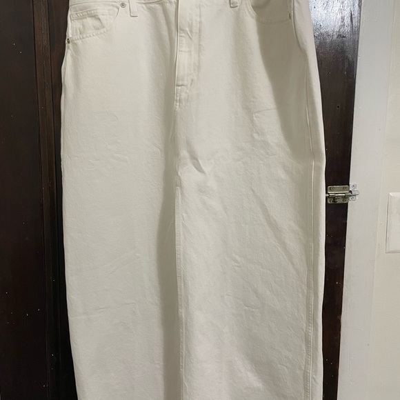 Madewell Rilee White Denim Skirt, Size 33 Western Preppy Resort Travel Event - Picture 2 of 4